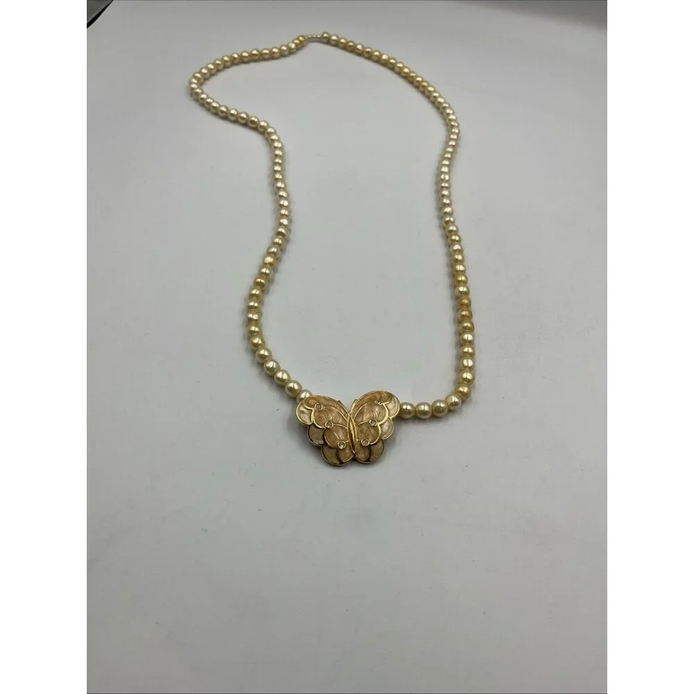 VINTAGE Kenneth Jay Lane KJL for Avon Pearl Enamel Crystal Butterfly Necklace - Picture 11 of 16